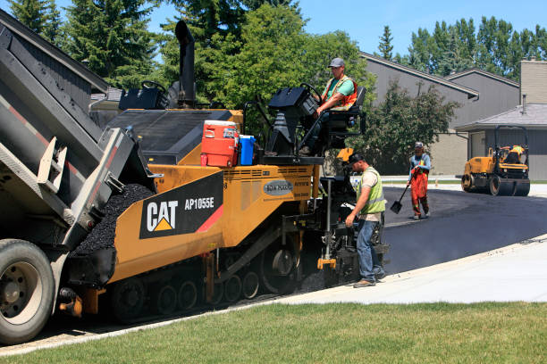 Best Driveway Paving Contractor  in Fowler, CA